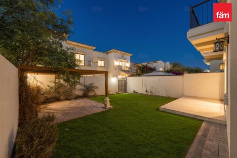 3 غرف نوم فيلا  رقم 132071 28