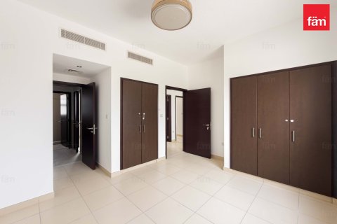 3 غرف نوم فيلا  رقم 132071 11