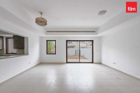 3 غرف نوم فيلا  رقم 132071 4