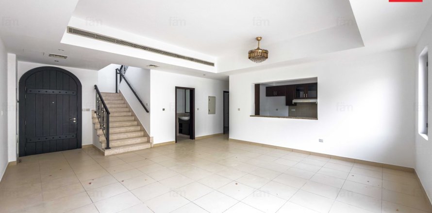 3 غرف نوم فيلا  رقم 132071