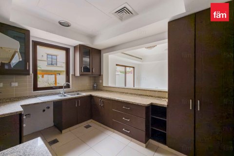 3 غرف نوم فيلا  رقم 132071 9