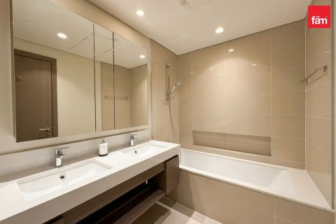 2 bedrooms Apartment in Dubai, UAE No. 168831 13