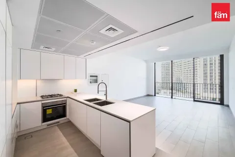 3 bedrooms Apartment in Dubai, UAE No. 168829 7