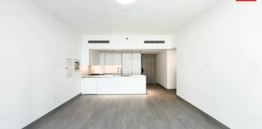 3 bedrooms Apartment in Dubai, UAE No. 168829