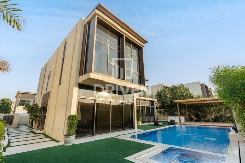 4 غرف نوم فيلا في Golf Place, الإمارات العربية المتحدة رقم 201637
