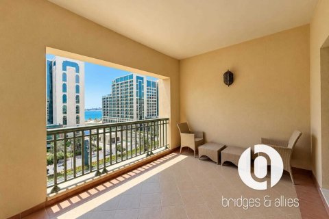 1 bedroom Apartment in Palm Jumeirah, UAE No. 210191 11