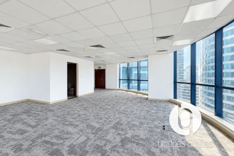 101m² Office in Jumeirah Lake Towers, UAE No. 210193 10