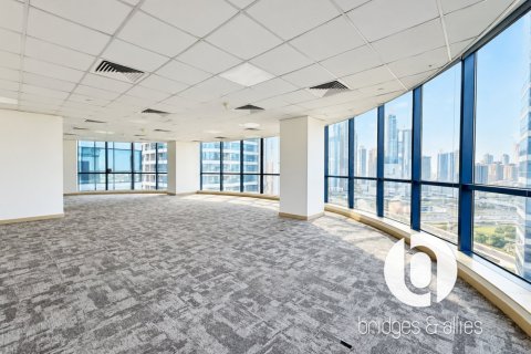 101m² Office in Jumeirah Lake Towers, UAE No. 210193