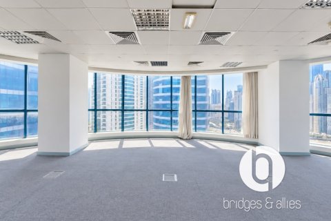 101m² Office in Jumeirah Lake Towers, UAE No. 210193 8