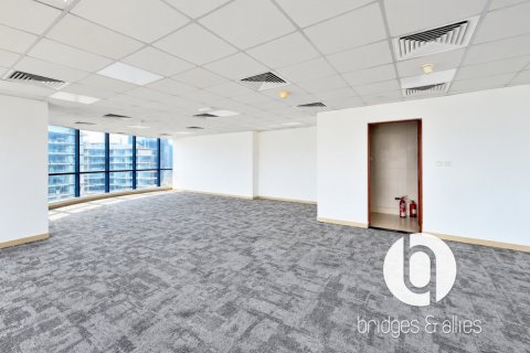 101m² Office in Jumeirah Lake Towers, UAE No. 210193 3