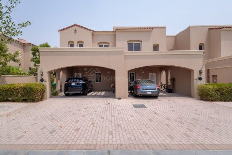 3 غرف نوم تاون هاوس في Casa Dora, الإمارات العربية المتحدة رقم 140950