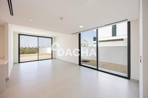 4 غرف نوم فيلا في EMAAR South, الإمارات العربية المتحدة رقم 165734 3