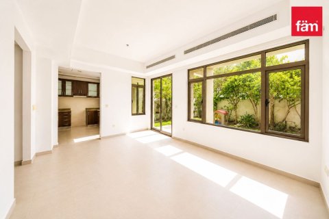 Villa de 3 dormitorios en Reem, UAE No. 205040 4