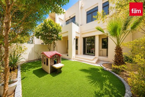 Villa de 3 dormitorios en Reem, UAE No. 205040
