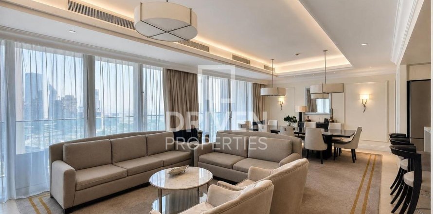 Apartment de 4 dormitorios en Downtown Dubai (Downtown Burj Dubai), UAE No. 204077