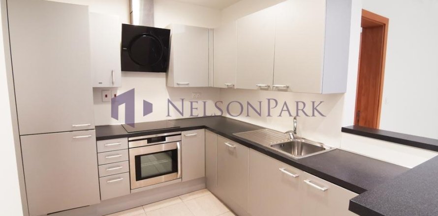 1 bedroom Apartment in Doha, Qatar No. 57726
