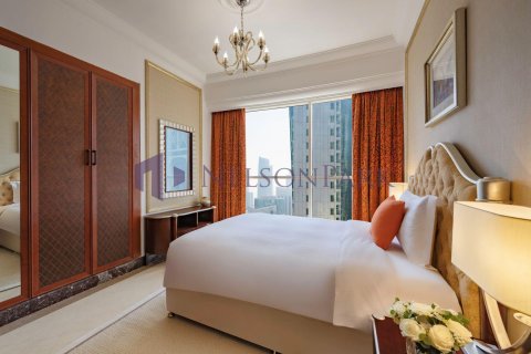 3 bedrooms Apartment in Doha, Qatar No. 57725 3