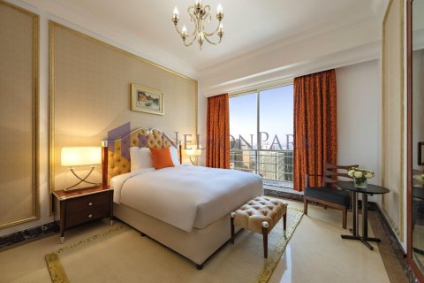 3 bedrooms Apartment in Doha, Qatar No. 57725 1