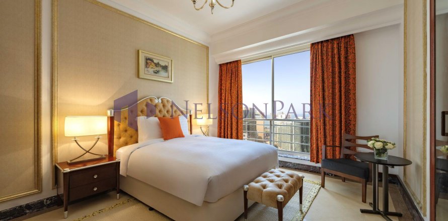 3 bedrooms Apartment in Doha, Qatar No. 57725