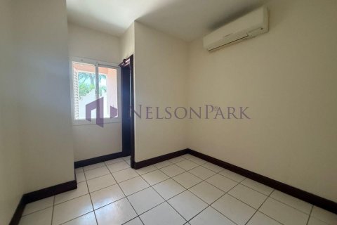 Villa de 4 chambres à Doha, Qatar No. 57727 9