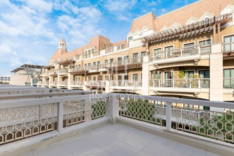 4 bedrooms Townhouse in District 10, UAE No. 200439 5