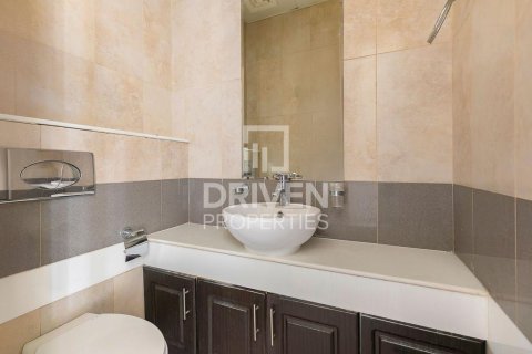 4 bedrooms Townhouse in District 10, UAE No. 200439 24