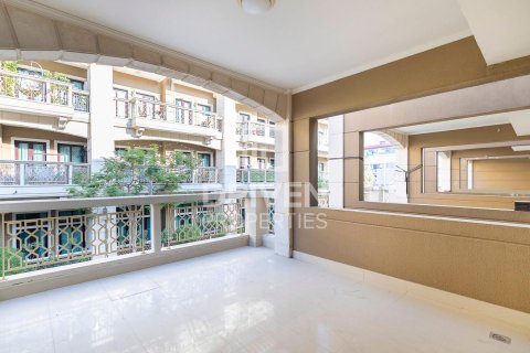 4 bedrooms Townhouse in District 10, UAE No. 200439 3