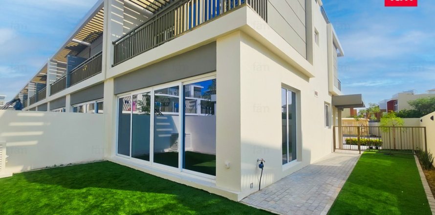 Таунхаус с 3 спальнями  №117848