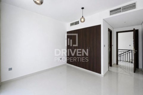Villa de 6 dormitorios en Dubai, UAE No. 200049 19