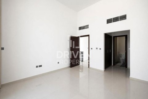 Villa de 6 dormitorios en Dubai, UAE No. 200049 20