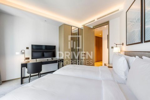 Квартира с 2 спальнями в Address Harbour Point, ОАЭ №193744 10