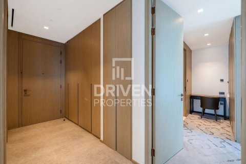 Квартира с 2 спальнями в Address Harbour Point, ОАЭ №193745 7