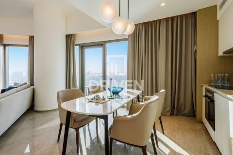 Квартира с 2 спальнями в Address Harbour Point, ОАЭ №193745 15