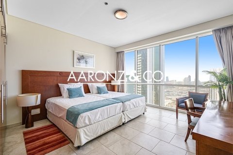 4 bedrooms Apartment in Jumeirah Beach Residence, UAE No. 143029 12