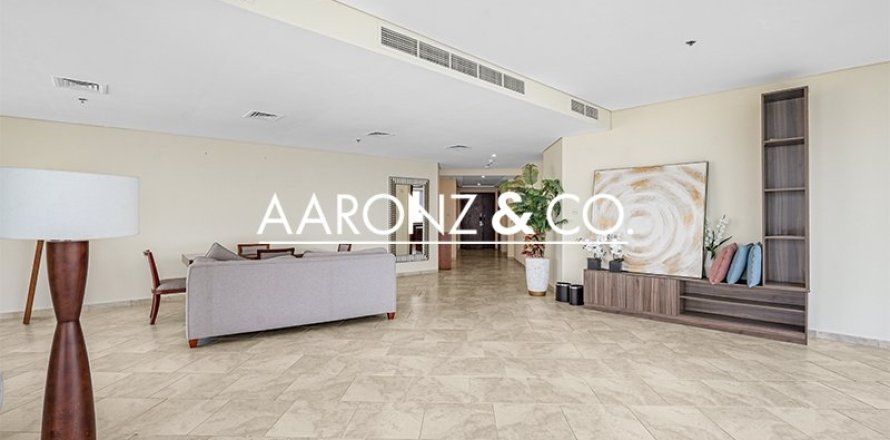 4 bedrooms Apartment in Jumeirah Beach Residence, UAE No. 143029