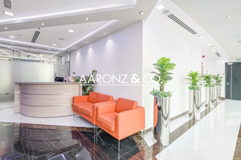 180m² Office in Business Bay, UAE No. 143035 6