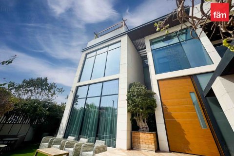Villa de 5 chambres à Dubai, UAE No. 104571 1