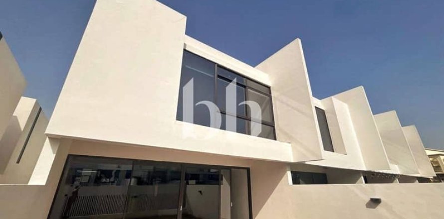 Таунхаус с 4 спальнями  №114151