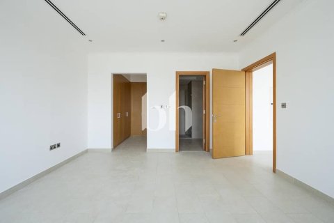 Villa de 4 dormitorios  No. 115781 12