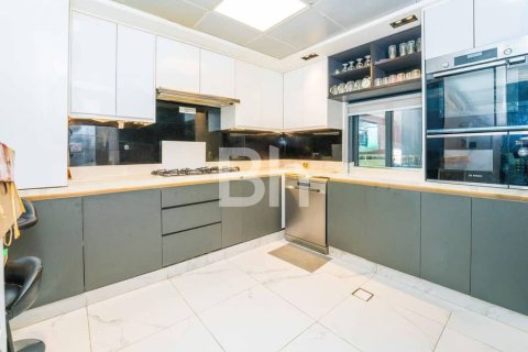 Townhouse de 4 dormitorios  No. 115784 6