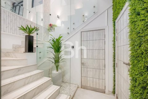 Townhouse de 4 dormitorios  No. 115784 13