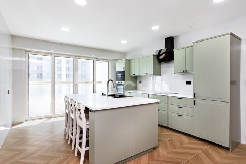 Квартира с 4 спальнями в Elite Residence, ОАЭ №155708 20