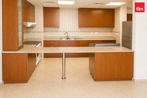 2 bedrooms Apartment in Motor City, UAE No. 173283 3