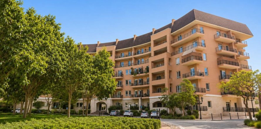 2 bedrooms Apartment in Motor City, UAE No. 173283