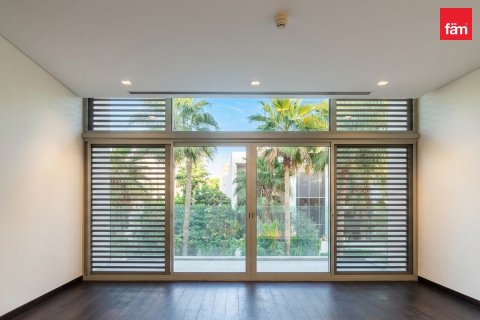 5 bedrooms Villa in Dubai, UAE No. 173280 19
