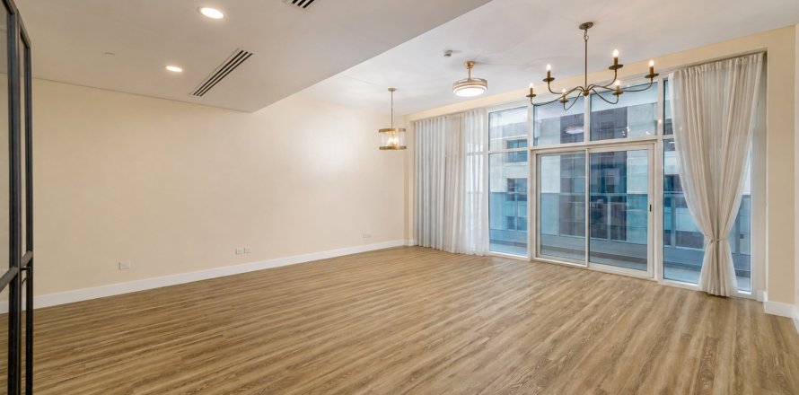 2 bedrooms Apartment in Marina Arcade Tower, UAE No. 199693