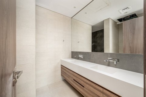 2 bedrooms Apartment in SOL Bay, UAE No. 199697 12