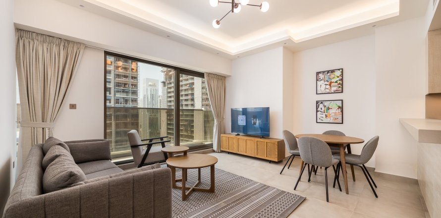 1 bedroom Apartment in Jumeirah Lake Towers, UAE No. 199696
