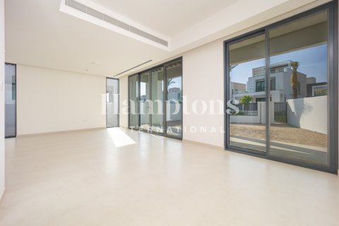 4 غرف نوم فيلا  رقم 131751 7