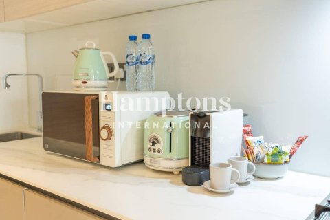 Studio Apartment No. 131750 8